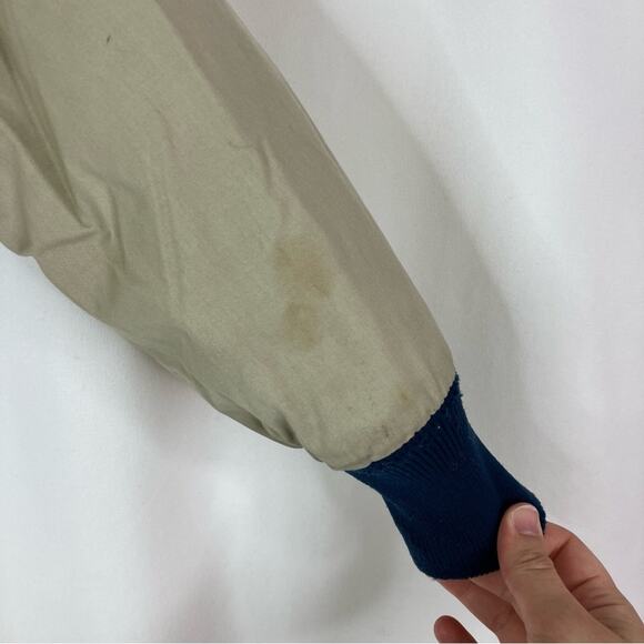 Woolrich Vintage Men's WORK CONDITION Tan/Navy Olefin Winter Jacket Coat Small - Picture 9 of 13